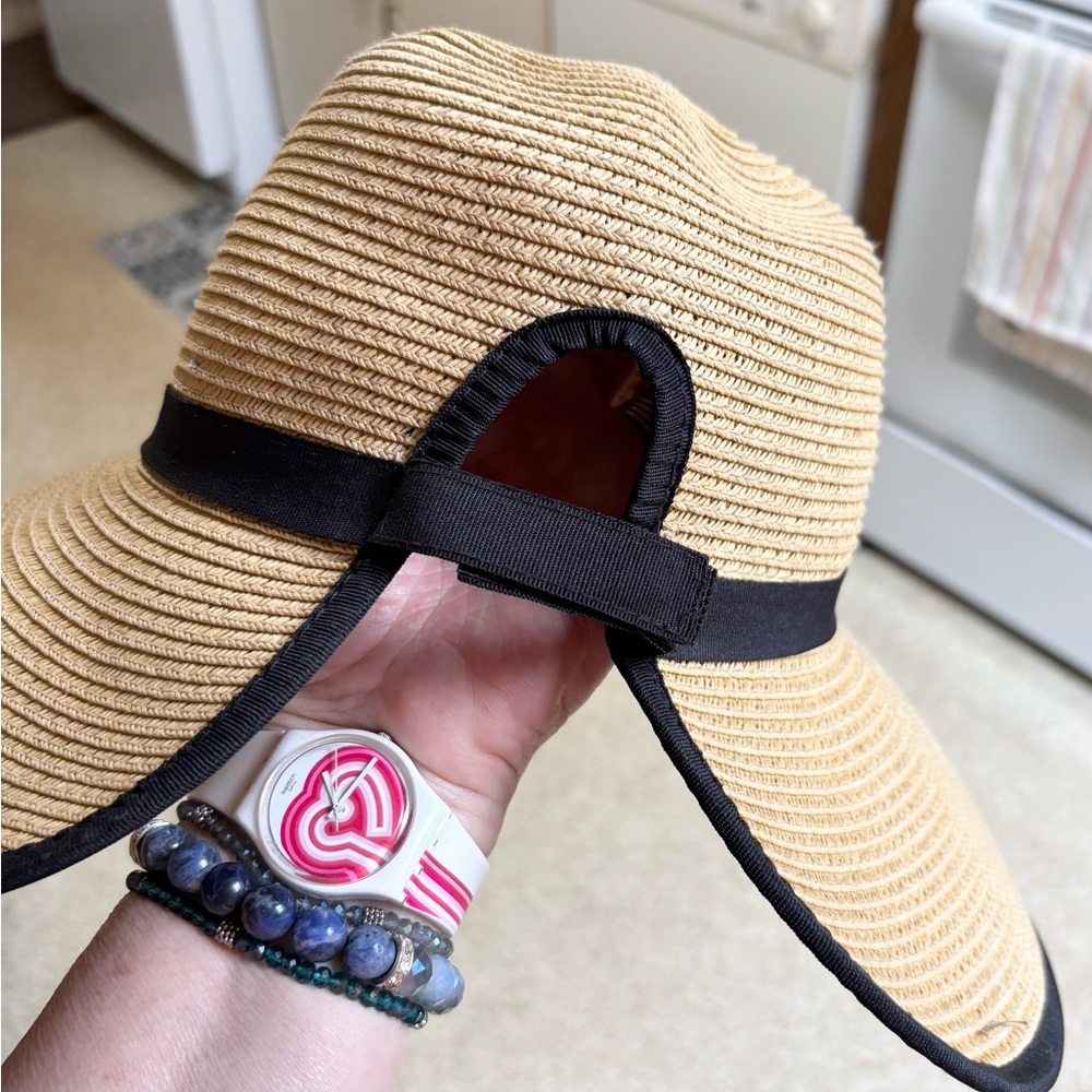 Scala Elegant Tan Sun Hat with Black Band one size - Picture 2 of 7